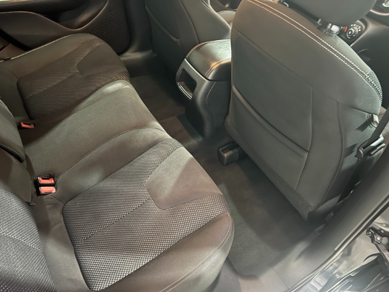 Used-2014-Dodge-Dart-SXT-FWD