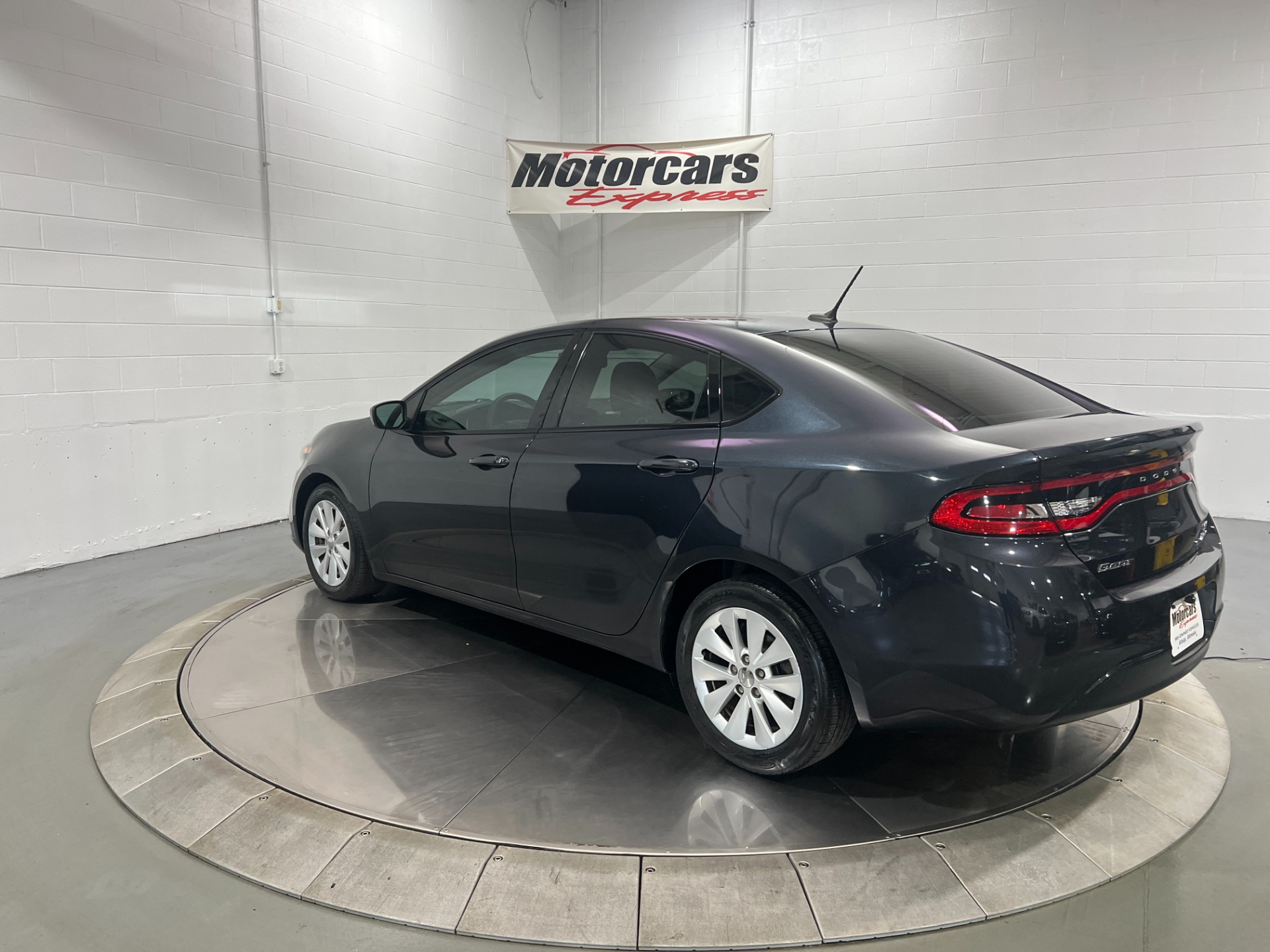 Used-2014-Dodge-Dart-SXT-FWD
