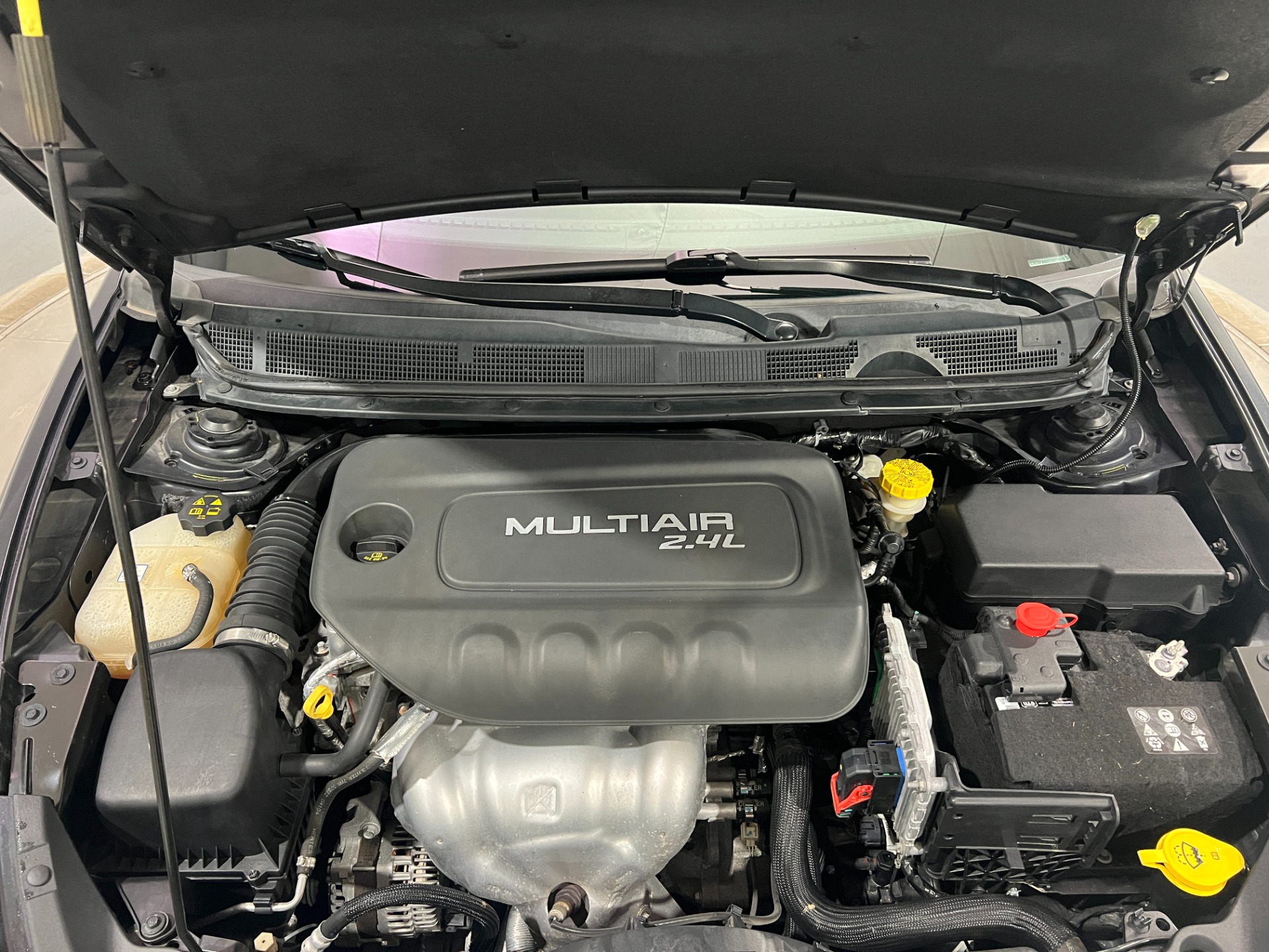 Used-2014-Dodge-Dart-SXT-FWD