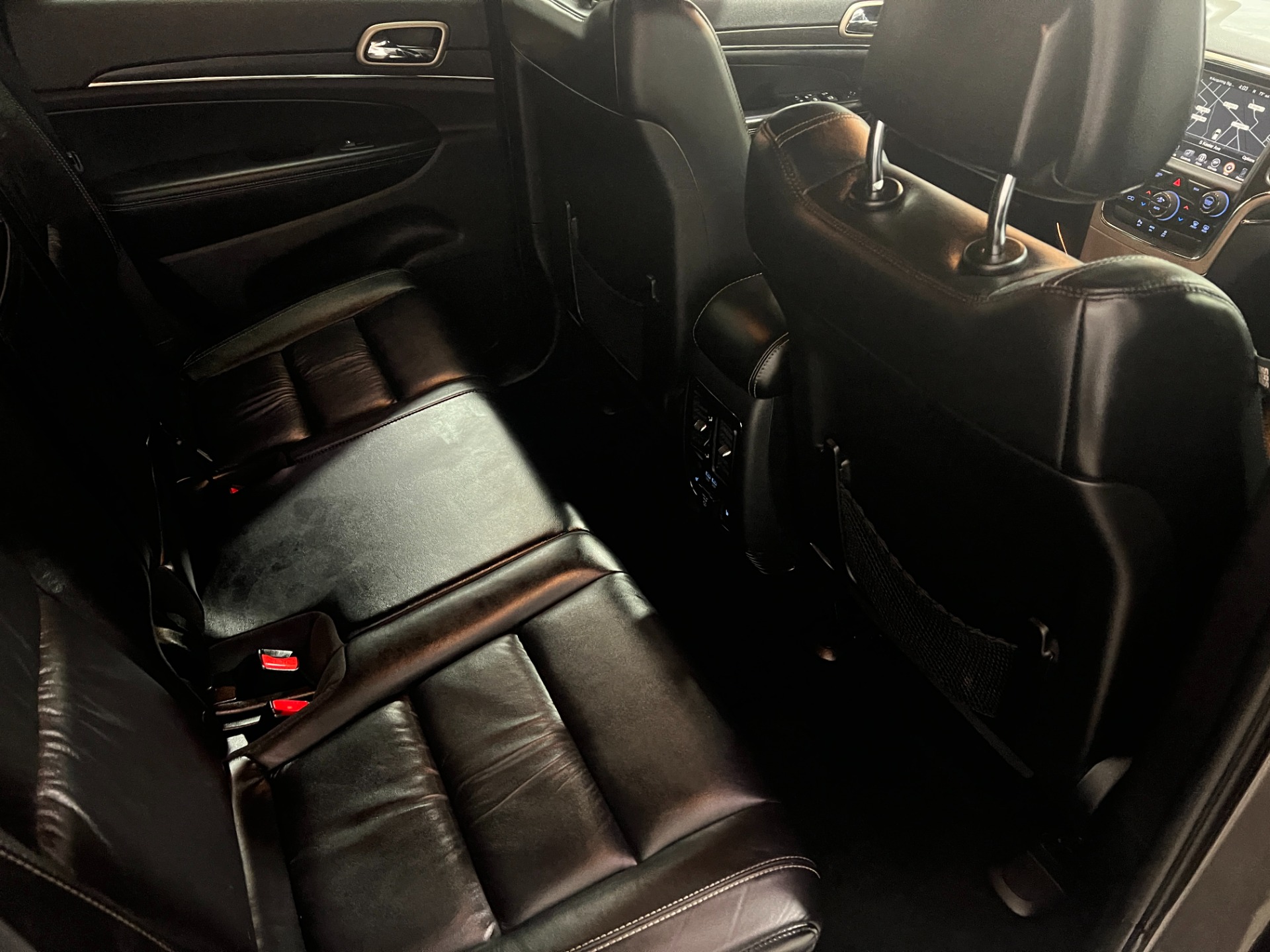 Used-2015-Jeep-Grand-Cherokee-Limited-4X4