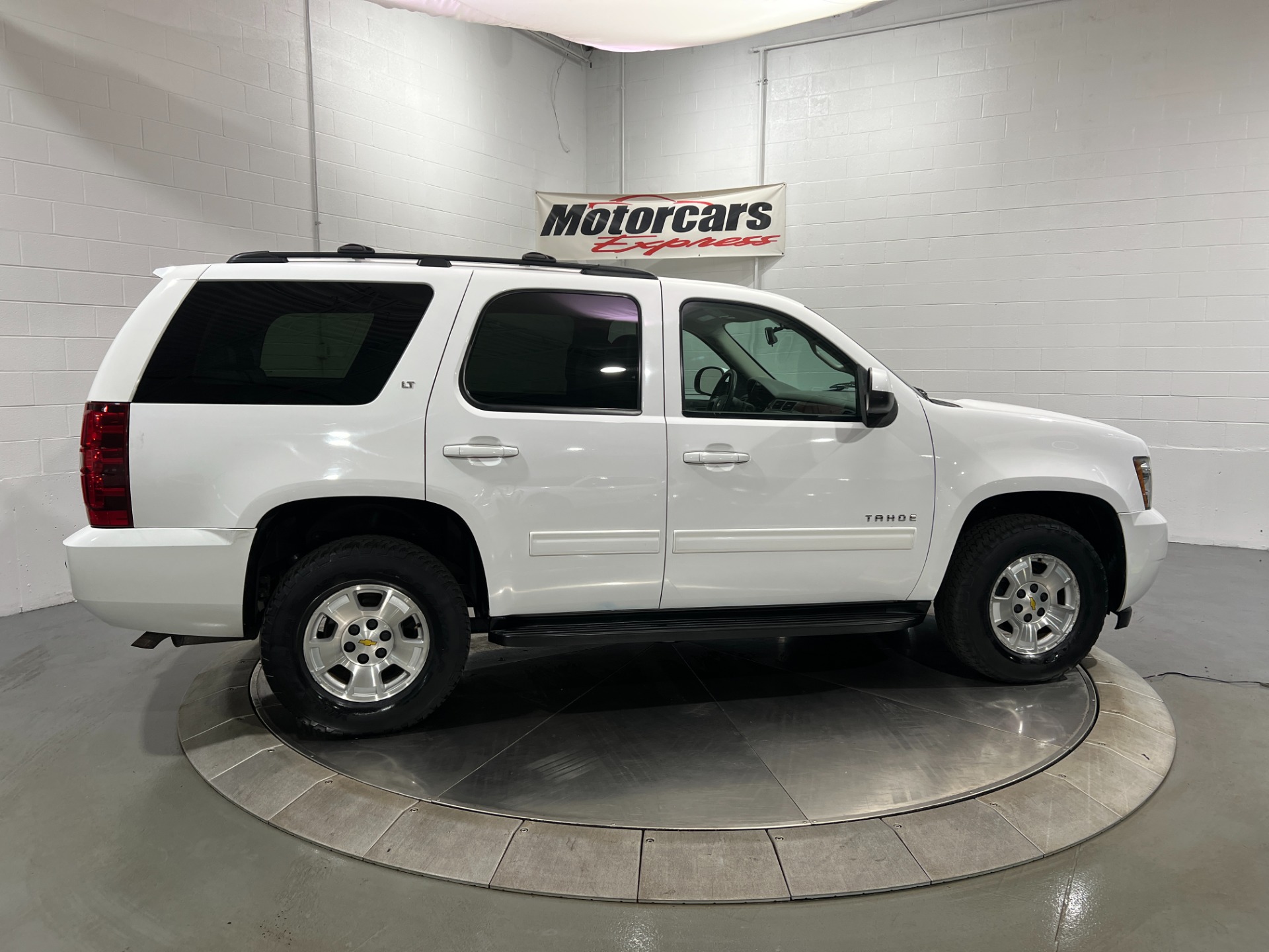 Used-2011-Chevrolet-Tahoe-LT-4X4