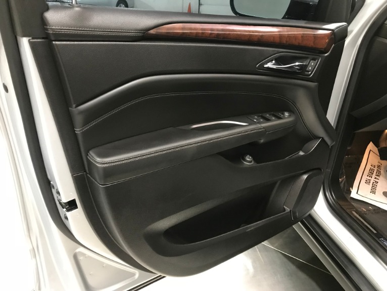 Used-2012-Cadillac-SRX-Performance-Collection