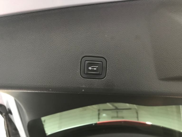 Used-2012-Cadillac-SRX-Performance-Collection