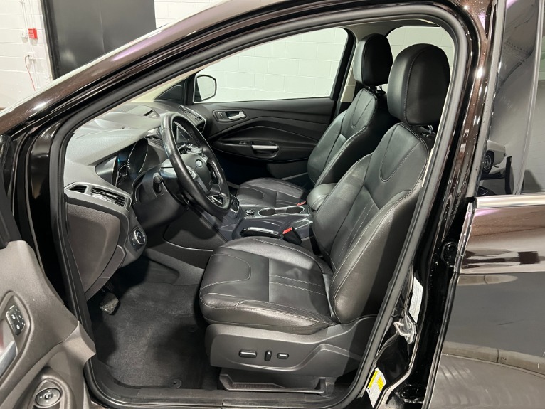Used-2013-Ford-Escape-Titanium-FWD