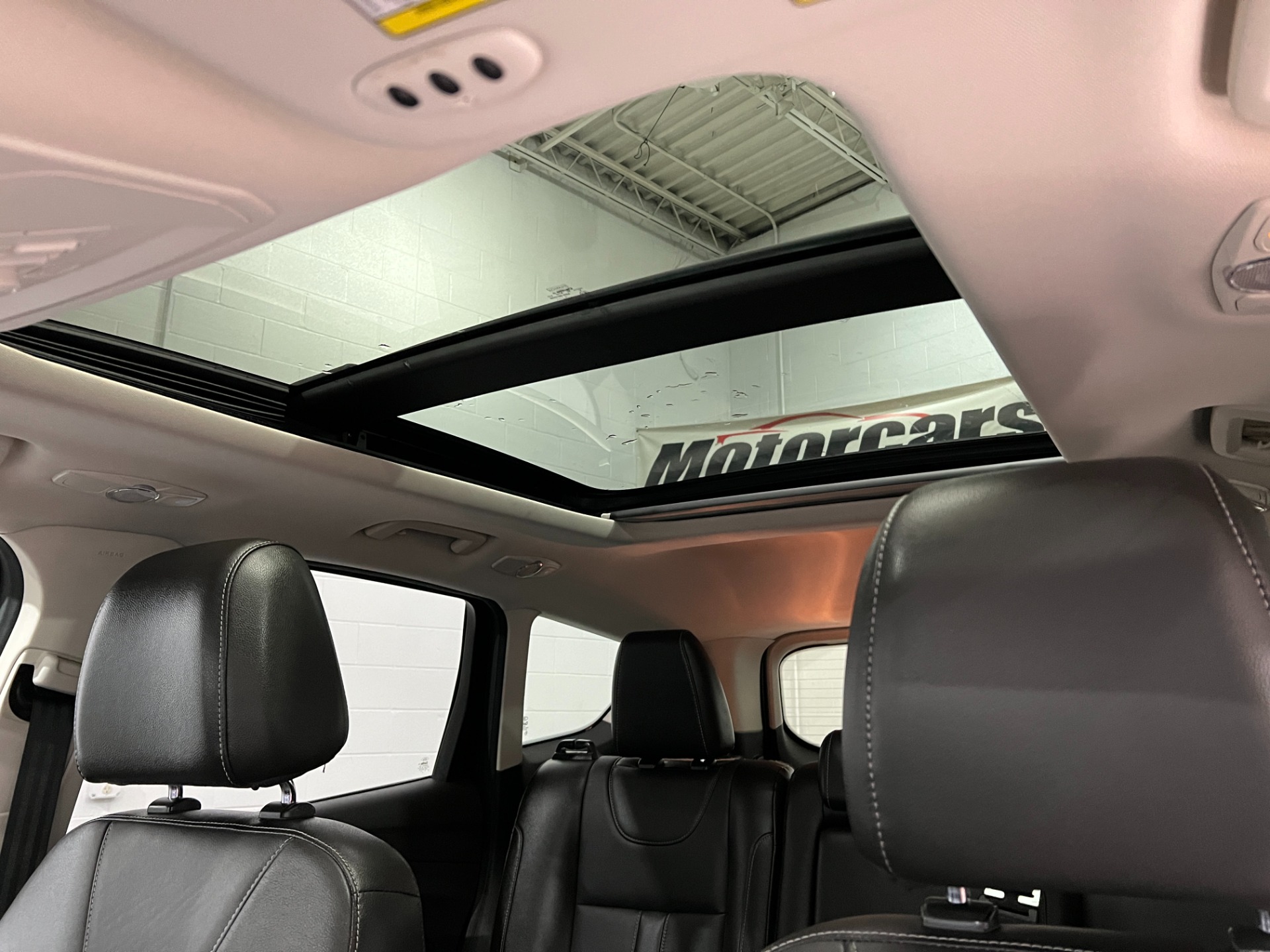 Used-2013-Ford-Escape-Titanium-FWD
