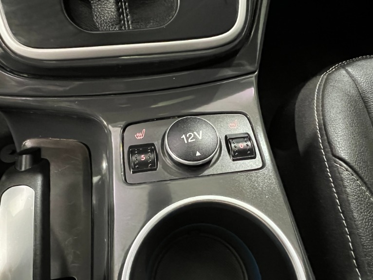 Used-2013-Ford-Escape-Titanium-FWD