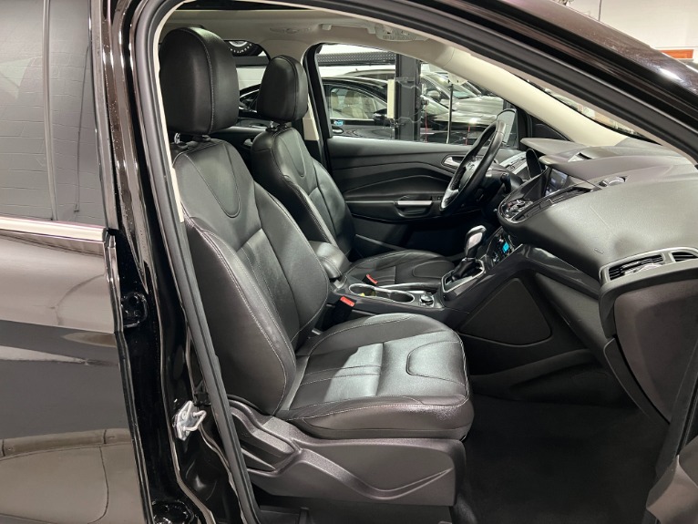 Used-2013-Ford-Escape-Titanium-FWD