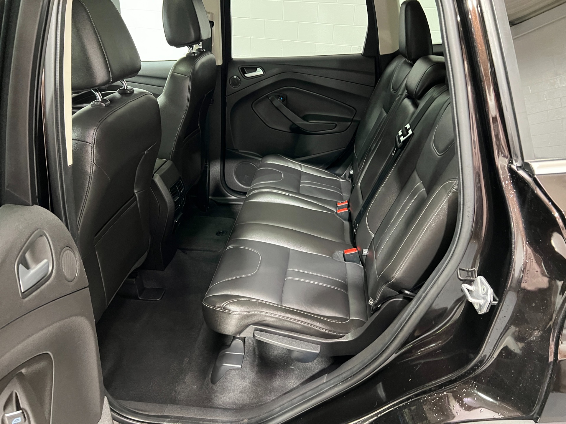Used-2013-Ford-Escape-Titanium-FWD