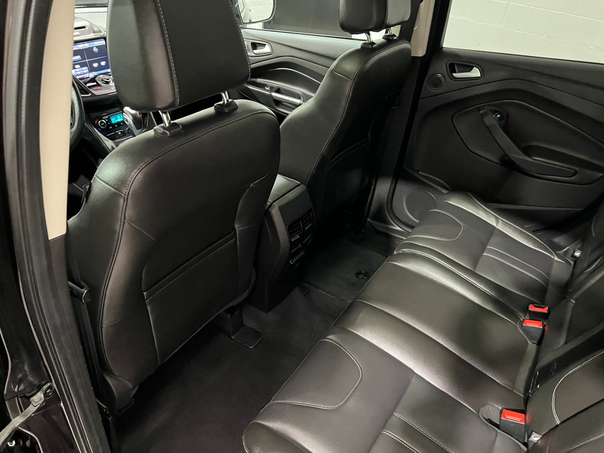 Used-2013-Ford-Escape-Titanium-FWD