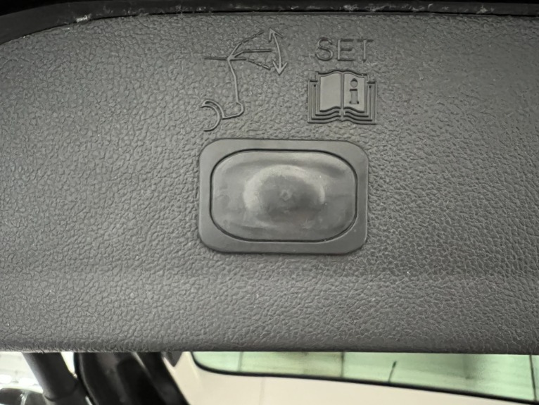 Used-2013-Ford-Escape-Titanium-FWD