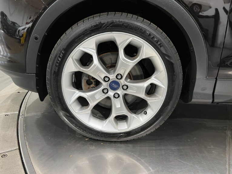 Used-2013-Ford-Escape-Titanium-FWD