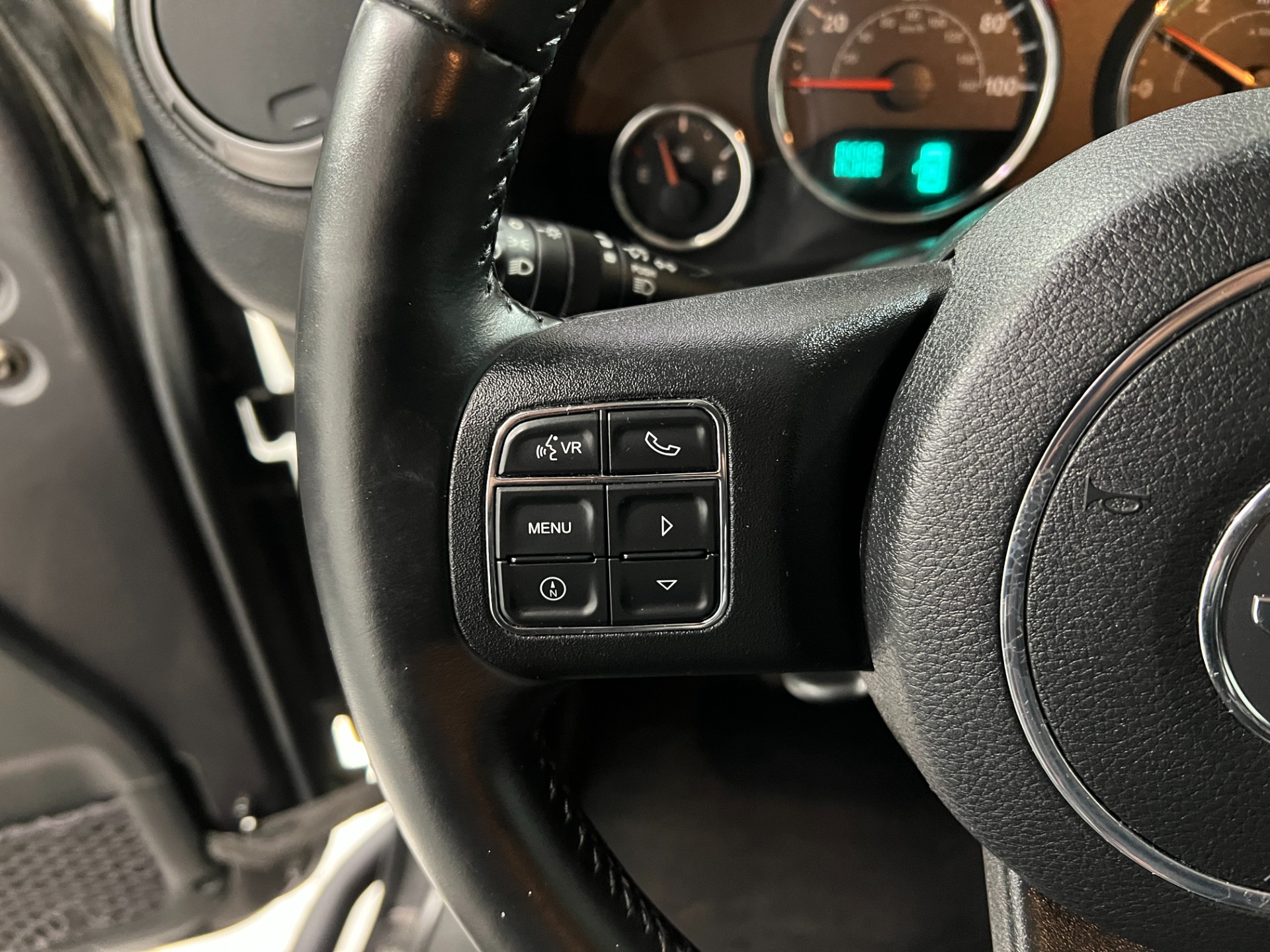 Used-2017-Jeep-Wrangler-Unlimited-Sport-S-4x4