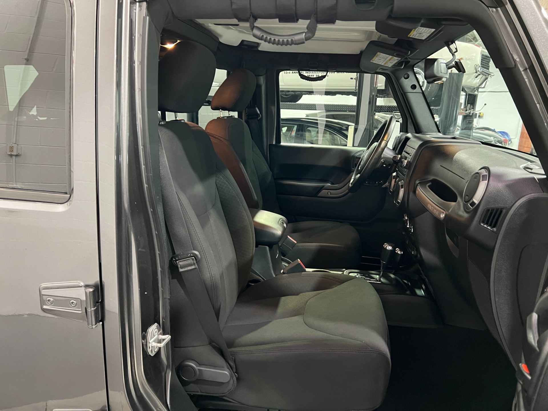 Used-2017-Jeep-Wrangler-Unlimited-Sport-S-4x4