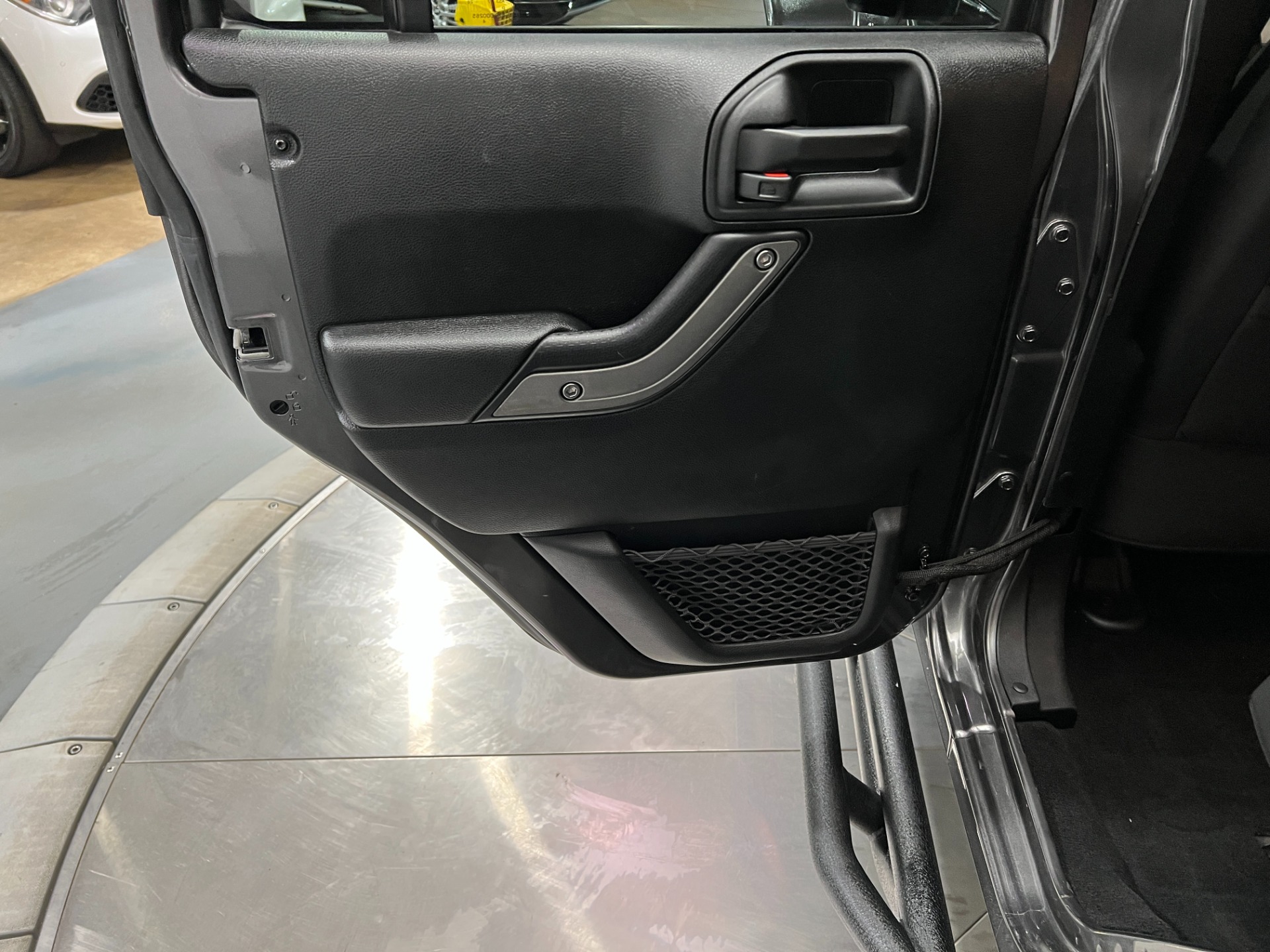 Used-2017-Jeep-Wrangler-Unlimited-Sport-S-4x4