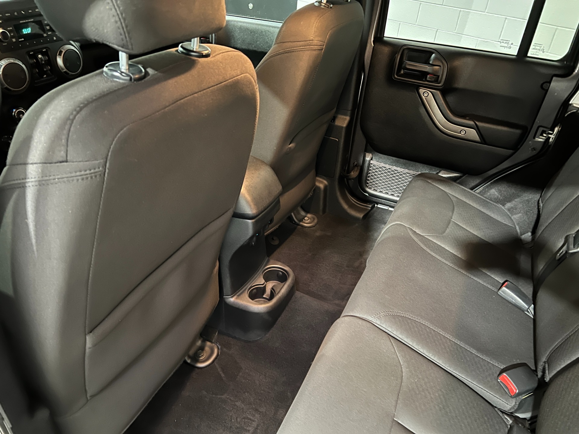 Used-2017-Jeep-Wrangler-Unlimited-Sport-S-4x4