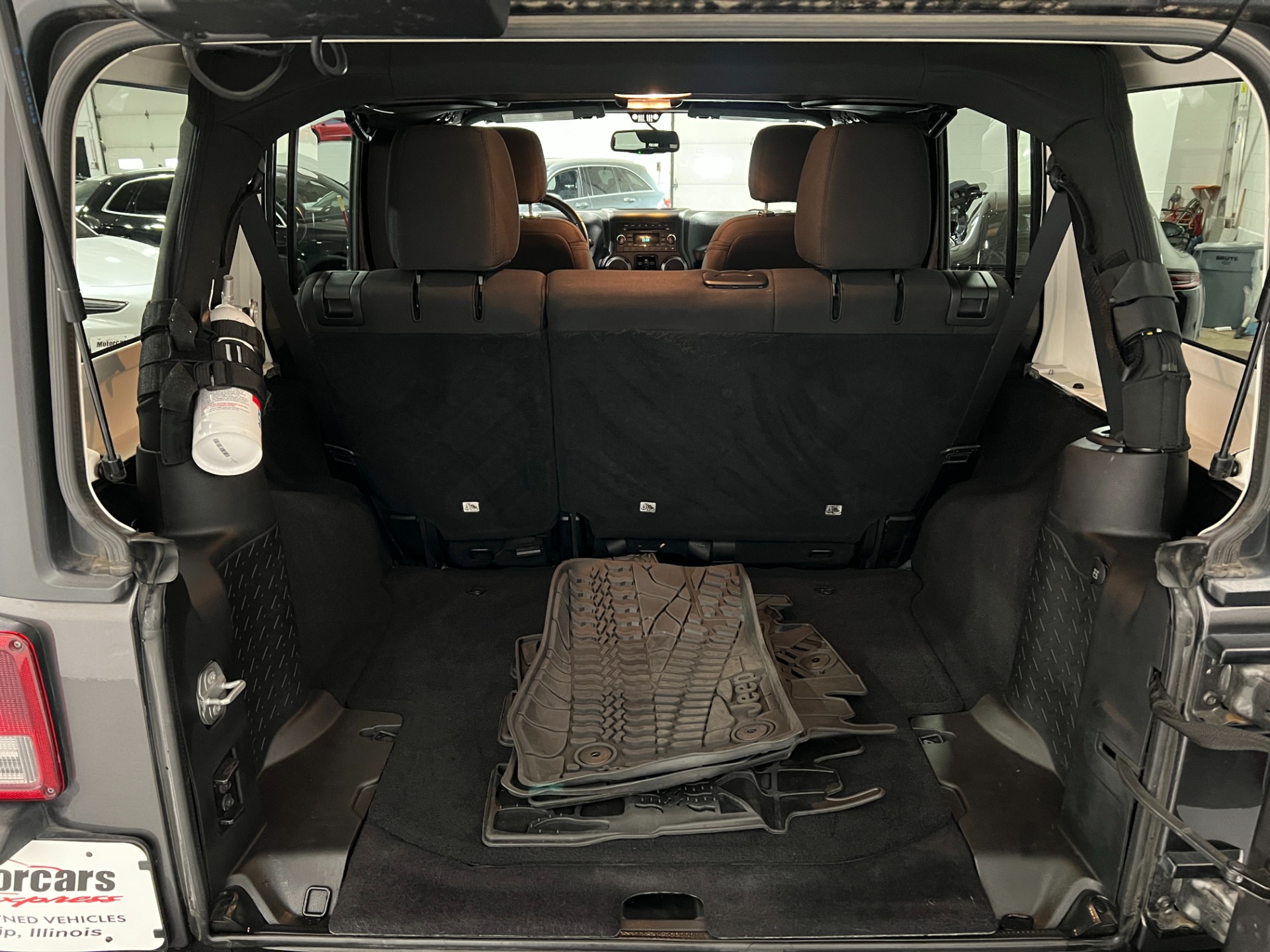 Used-2017-Jeep-Wrangler-Unlimited-Sport-S-4x4