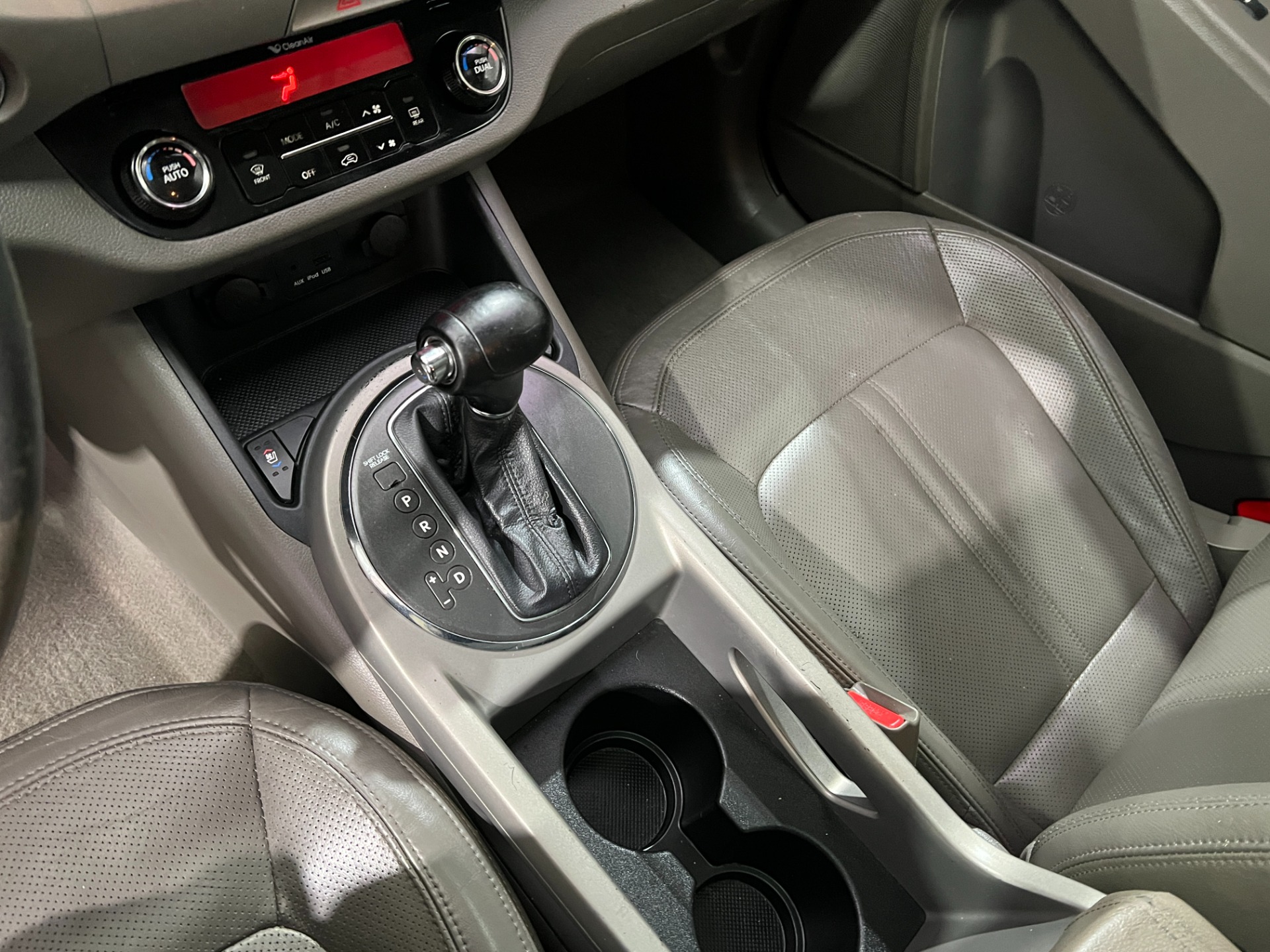 Used-2011-Kia-Sportage-EX-AWD