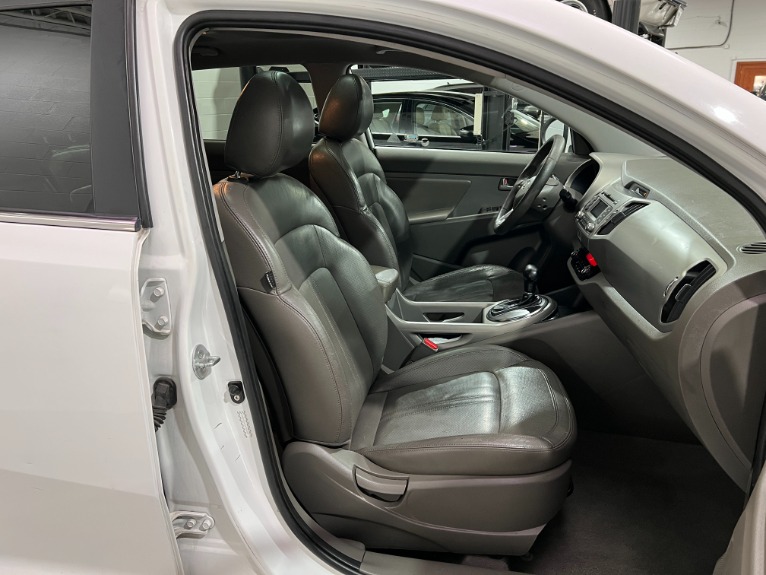 Used-2011-Kia-Sportage-EX-AWD