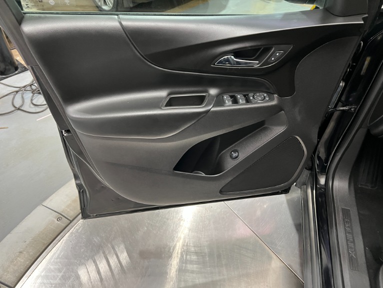 Used-2019-Chevrolet-Equinox-LT-FWD