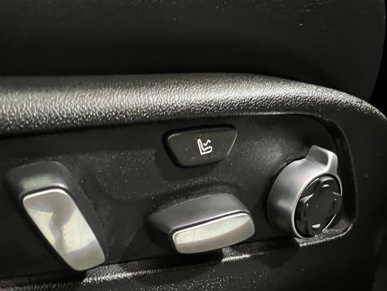 Used-2019-Cadillac-XT4-Sport-20T-4X4