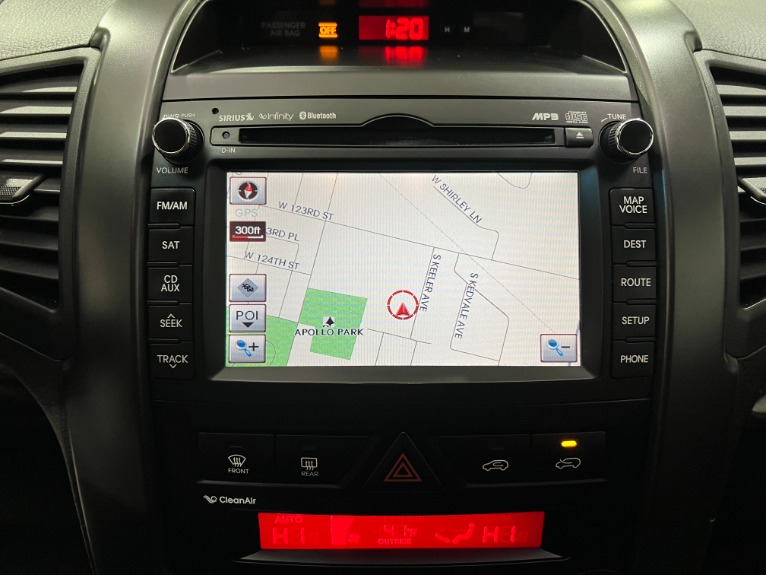 Used-2011-Kia-Sorento-EX-FWD