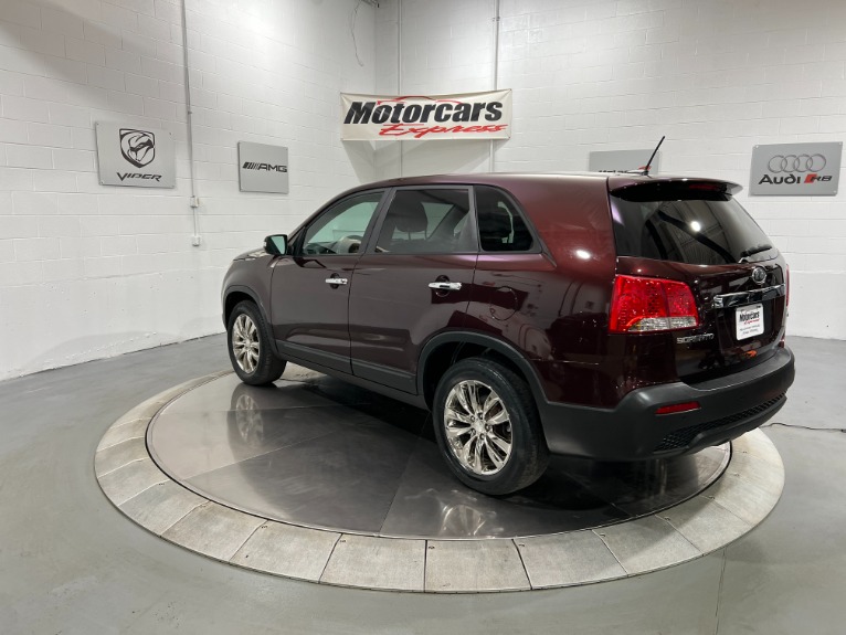 Used-2011-Kia-Sorento-EX-FWD