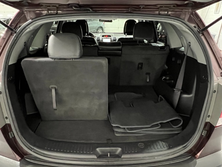 Used-2011-Kia-Sorento-EX-FWD