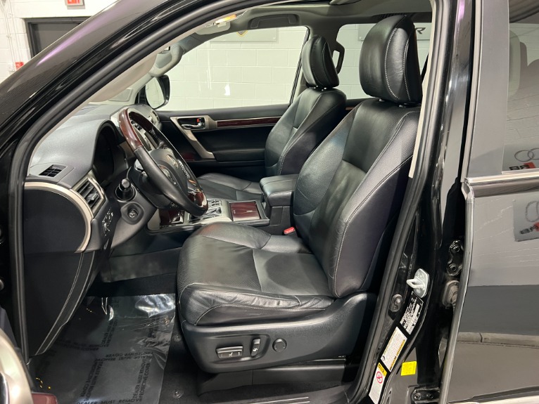Used-2018-Lexus-GX-460-AWD