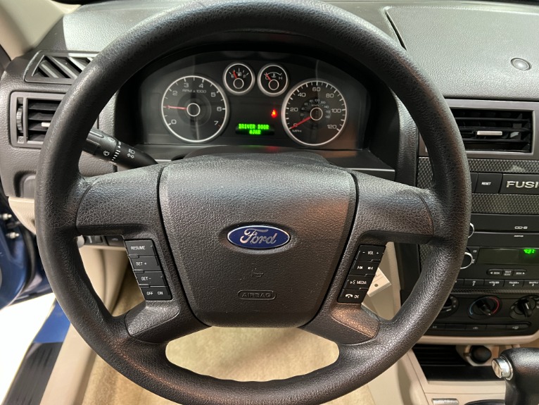 Used-2009-Ford-Fusion-SE-FWD