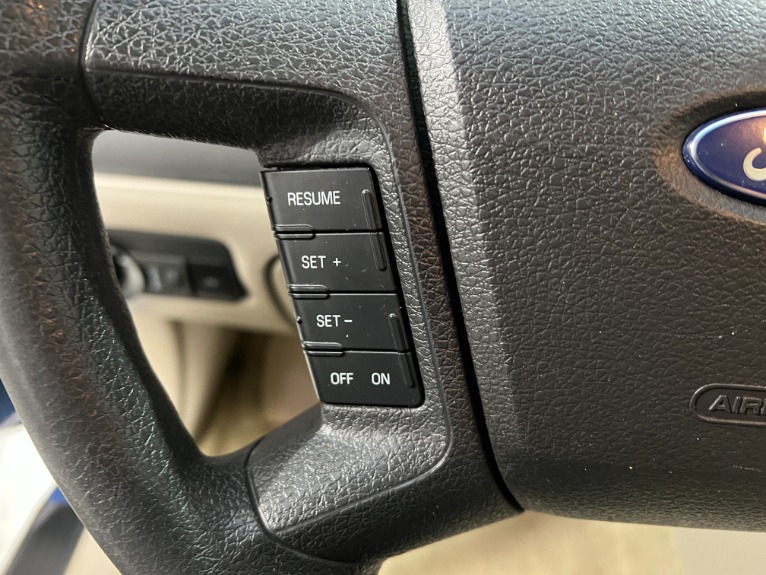 Used-2009-Ford-Fusion-SE-FWD