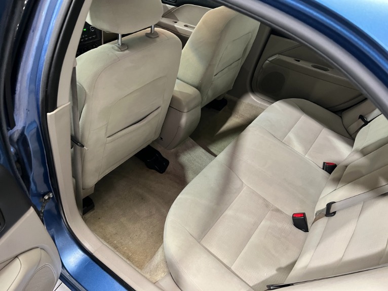 Used-2009-Ford-Fusion-SE-FWD