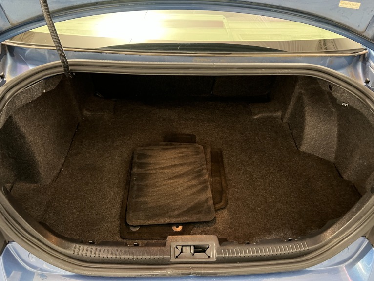 Used-2009-Ford-Fusion-SE-FWD