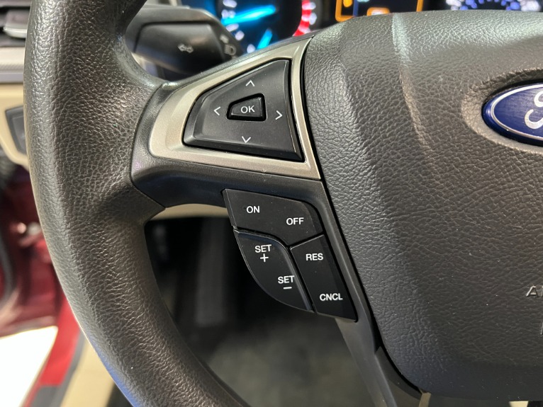 Used-2016-Ford-Fusion-SE-FWD