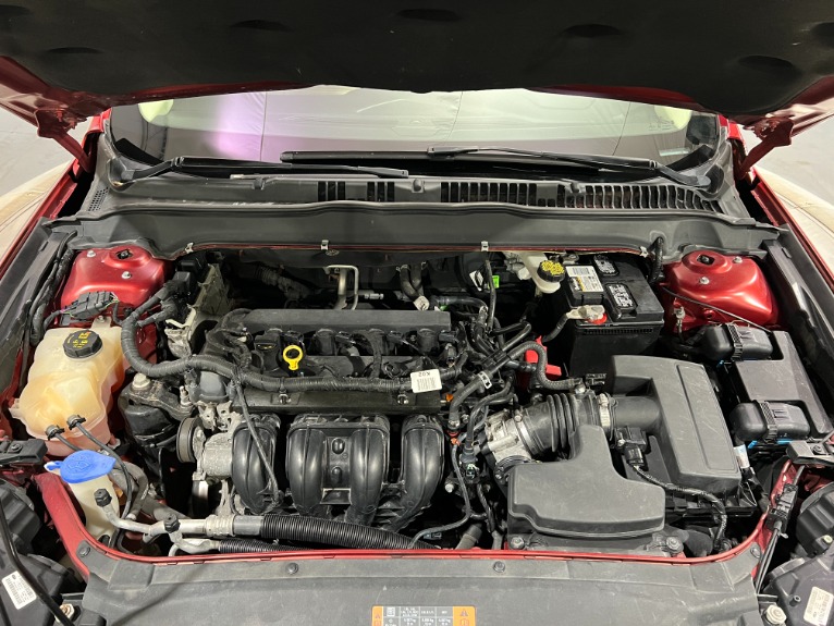 Used-2016-Ford-Fusion-SE-FWD