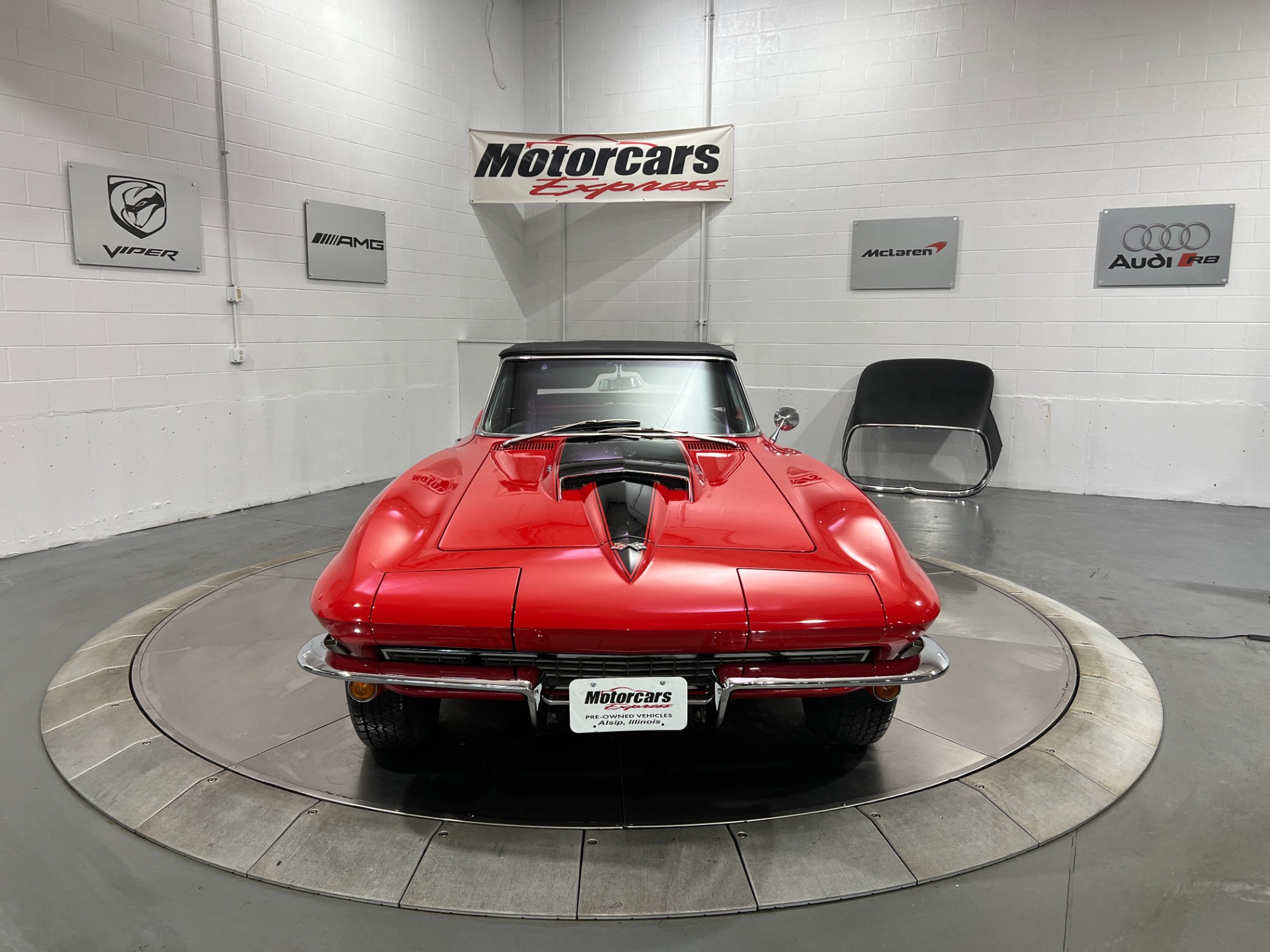 Used-1967-Chevrolet-Corvette-Stingray-Convertible-427-400Hp-4-Speed