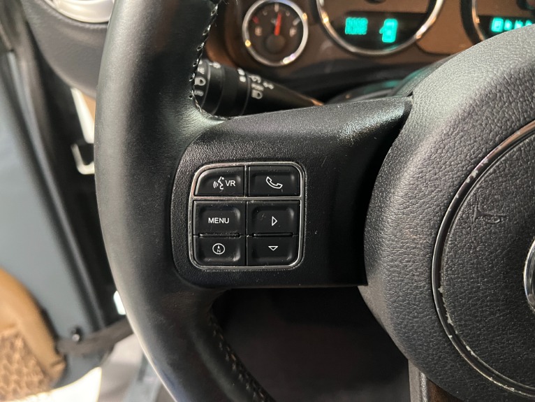 Used-2015-Jeep-Wrangler-Unlimited-Sahara-4X4
