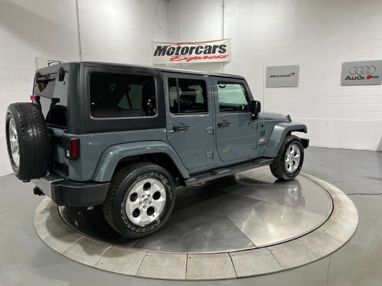 Used-2015-Jeep-Wrangler-Unlimited-Sahara-4X4