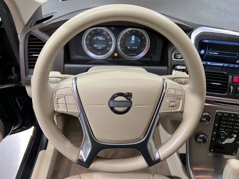 Used-2012-Volvo-XC60-T6-Premier-Plus-AWD