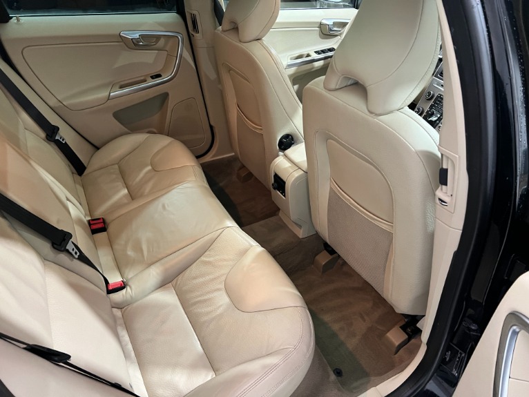 Used-2012-Volvo-XC60-T6-Premier-Plus-AWD