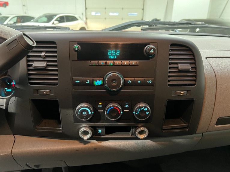 Used-2010-GMC-Sierra-1500-Work-Truck-4X2