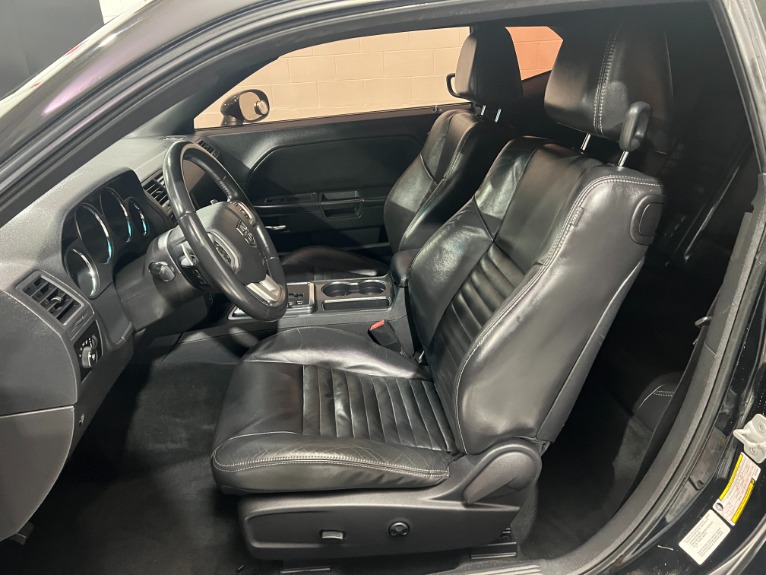 Used-2013-Dodge-Challenger-SXT-Plus-RWD