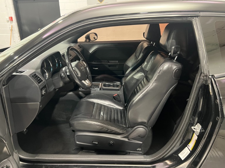 Used-2013-Dodge-Challenger-SXT-Plus-RWD