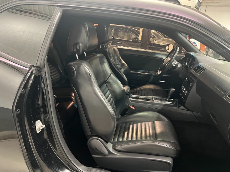 Used-2013-Dodge-Challenger-SXT-Plus-RWD