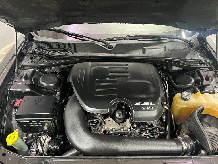 Used-2013-Dodge-Challenger-SXT-Plus-RWD