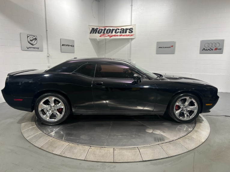Used-2013-Dodge-Challenger-SXT-Plus-RWD