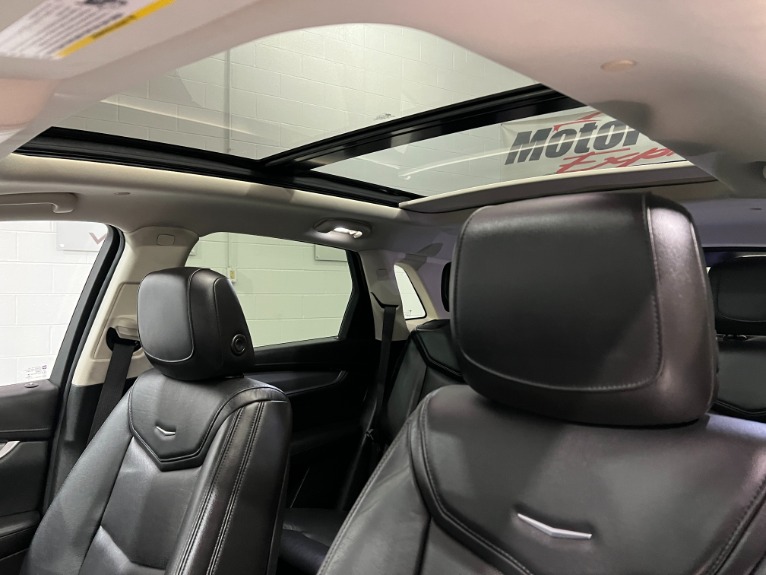 Used-2017-Cadillac-XT5-Luxury-4X4