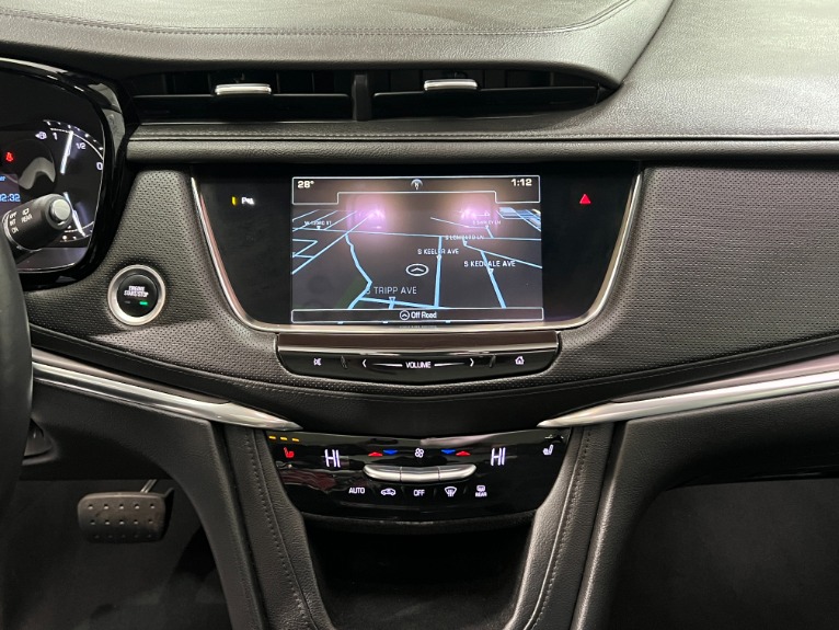 Used-2017-Cadillac-XT5-Luxury-4X4