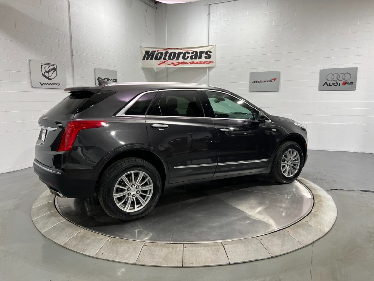 Used-2017-Cadillac-XT5-Luxury-4X4