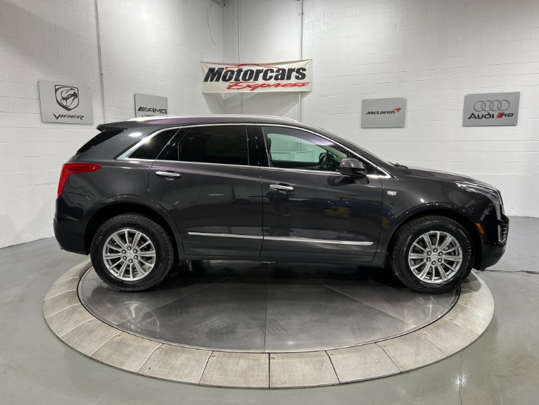 Used-2017-Cadillac-XT5-Luxury-4X4