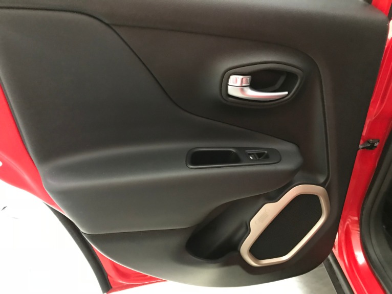 Used-2017-Jeep-Renegade-Limited-4X4